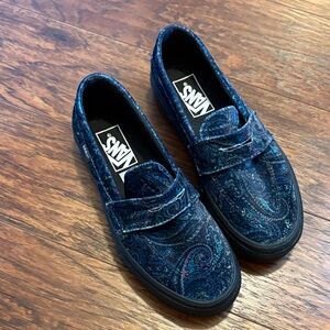 NWOT! Vans paisley velvet loafers